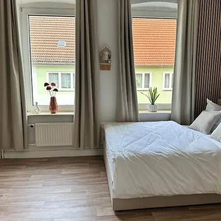 Gemuetliche Im Zentrum Apartament Neumünster